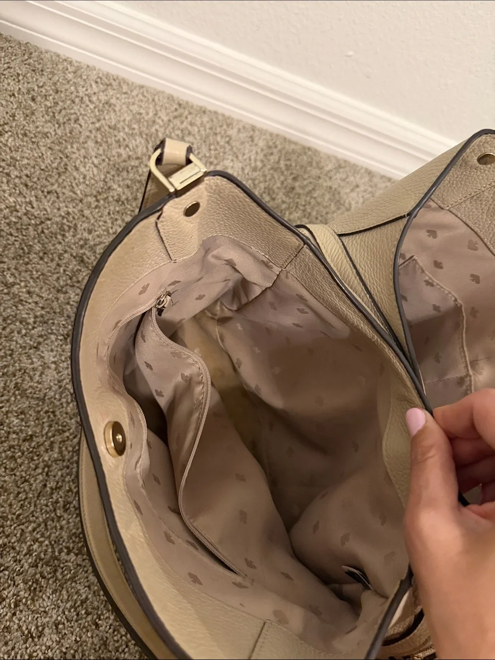 Kate Spade Cream Pebbled Leather Shoulder Bag